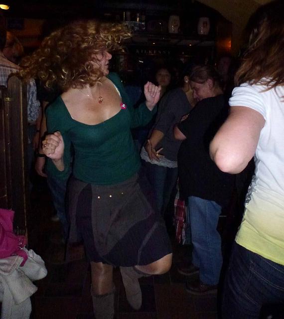 Kilians Speedwatcher Party 60.jpg - Haben wir den Ententanz gespielt? Eher chick dance, oder ? ;)